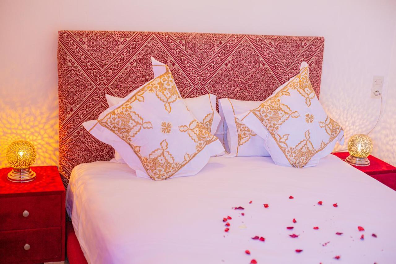 Guest house Rayhana *